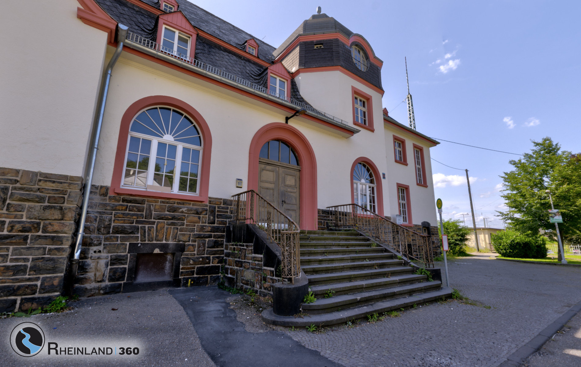 360° Panorama am Bahnhof in Rheinbrohl Rheinland360
